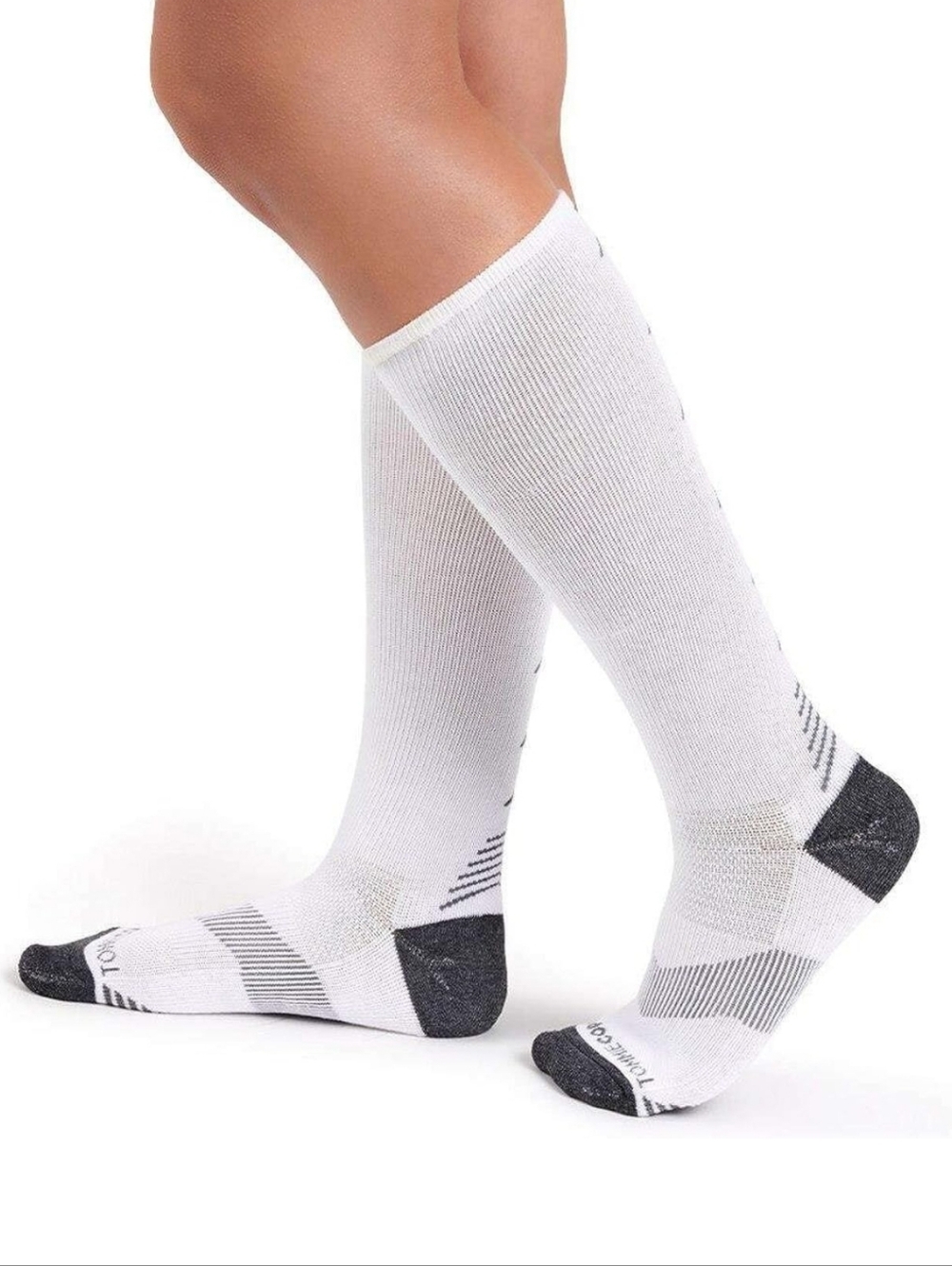 Tommie Copper Women’s Ultra-Fit Over the Calf Compression Socks Breathable New